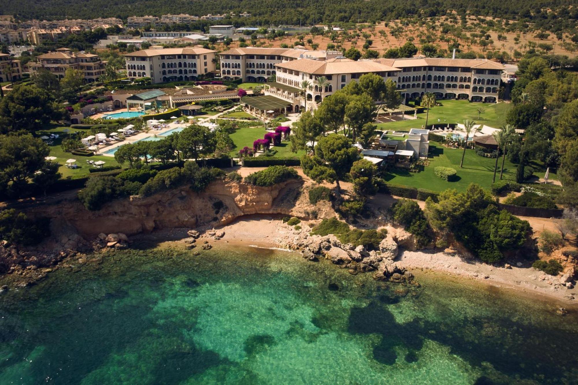 The St. Regis Mardavall Mallorca Resort Palmanova Dış mekan fotoğraf