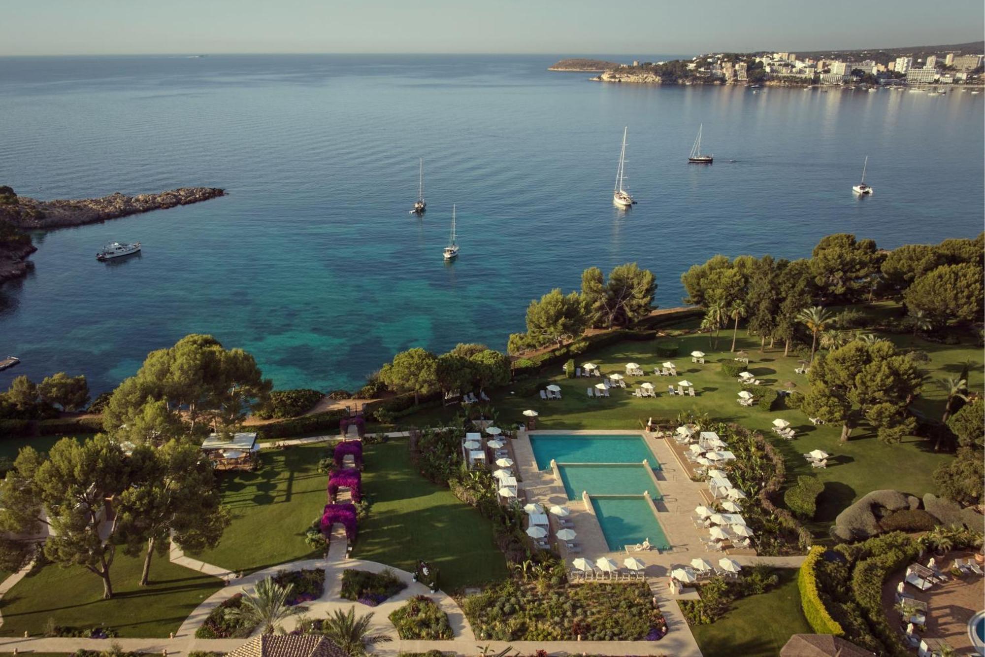 The St. Regis Mardavall Mallorca Resort Palmanova Dış mekan fotoğraf