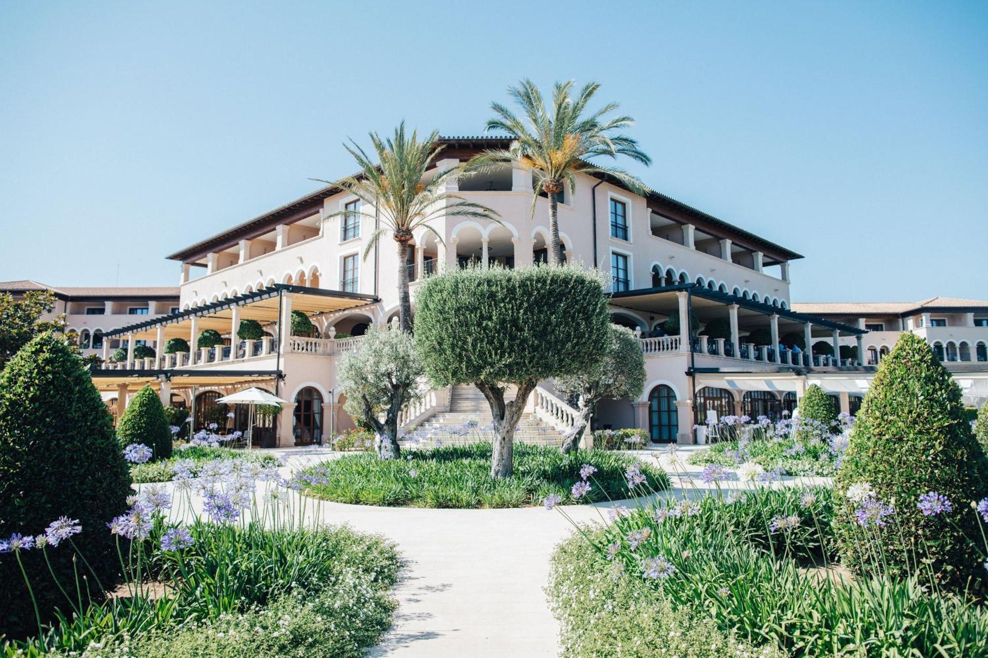 The St. Regis Mardavall Mallorca Resort Palmanova Dış mekan fotoğraf