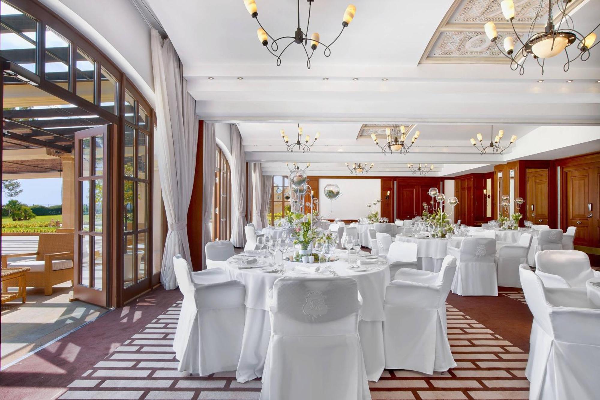 The St. Regis Mardavall Mallorca Resort Palmanova Dış mekan fotoğraf